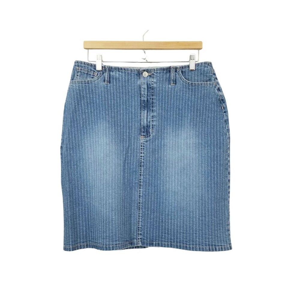 GLORIA VANDERBILT 90's Pin Stripped Denim Skirt